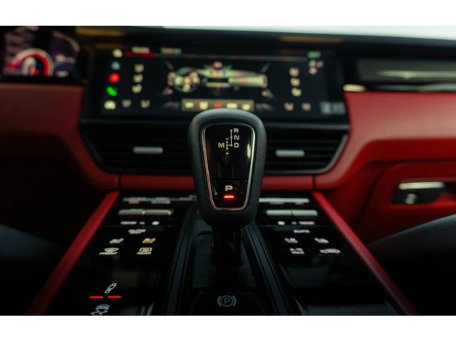 PORSCHE Cayenne Cayenne Coupe Turbo GT - автомобили, коли, обяви за нови и употребявани 6