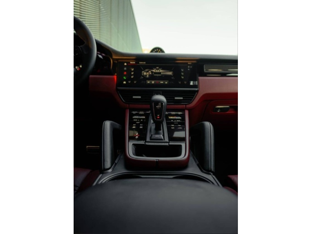 PORSCHE Cayenne Cayenne Coupe Turbo GT - автомобили, коли, обяви за нови и употребявани 7