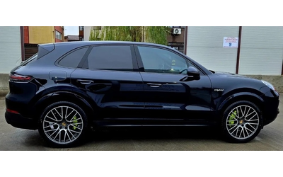 porsche-cayenne-cayenne-e-hybrid - 3