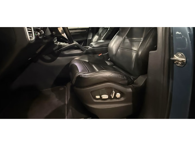 PORSCHE Cayenne Cayenne E-Hybrid  - автомобили, коли, обяви за нови и употребявани 3