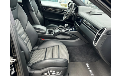 Porsche  Cayenne - автомобили, коли, обяви за нови и употребявани 9