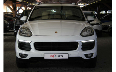 porsche-cayenne-sport-chrono-obduvhane-panorama-sideassist-bose - 0