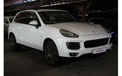 porsche-cayenne-sport-chrono-obduvhane-panorama-sideassist-bose - 2