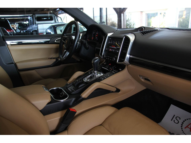 Porsche Cayenne Sport/Chrono/Обдувхане/Панорама/SideAssist/Bose - автомобили, коли, обяви за нови и употребявани 7