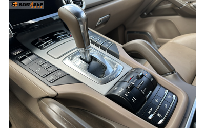 Porsche Cayenne Turbo 4.8i 500 к.с. Газ/бензин - автомобили, коли, обяви за нови и употребявани 16