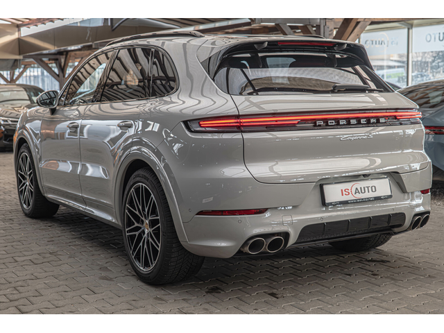 Porsche Cayenne /V8/PDCC Sport/HuD/Bose/Sport Design - автомобили, коли, обяви за нови и употребявани 3
