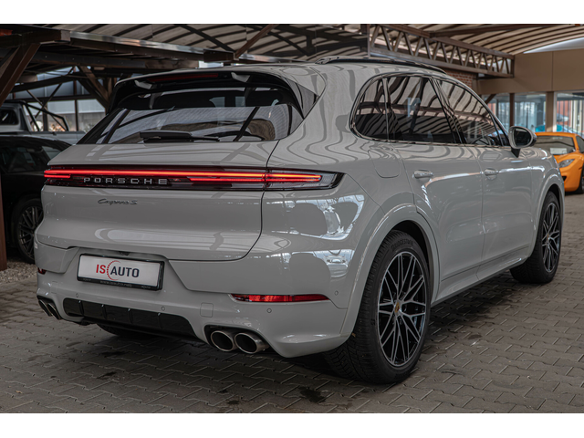 Porsche Cayenne /V8/PDCC Sport/HuD/Bose/Sport Design - автомобили, коли, обяви за нови и употребявани 5