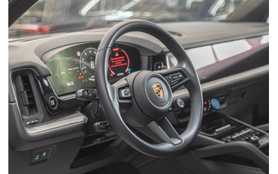 Porsche Cayenne /V8/PDCC Sport/HuD/Bose/Sport Design - автомобили, коли, обяви за нови и употребявани 7