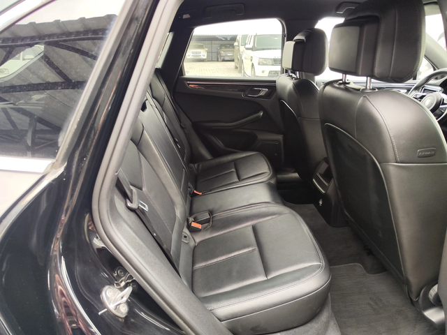 Porsche Macan S* RECARO* NAVI* LEDD* LIZING - автомобили, коли, обяви за нови и употребявани 8