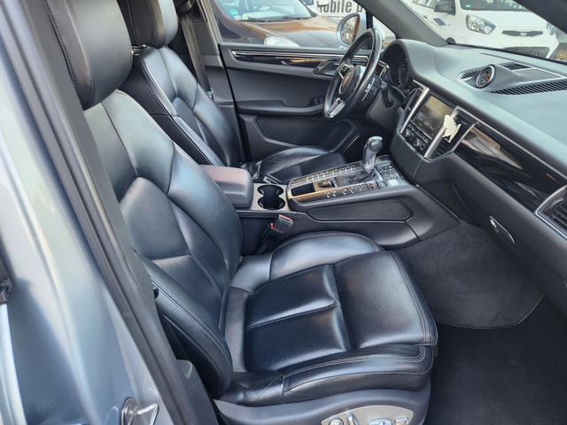 Porsche Macan 3.0 S - автомобили, коли, обяви за нови и употребявани 5