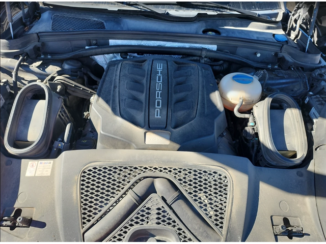 Porsche Macan S - автомобили, коли, обяви за нови и употребявани 10