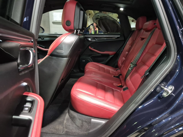 Porsche Macan 3.0 S - автомобили, коли, обяви за нови и употребявани 7