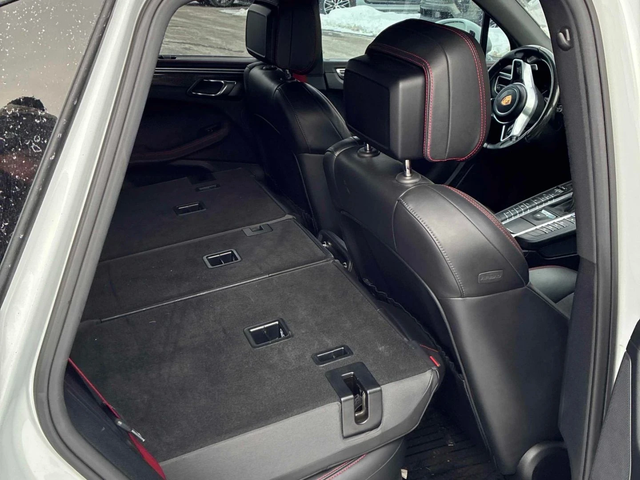 Porsche Macan GTS* Пано* Bose* 360View* - автомобили, коли, обяви за нови и употребявани 11