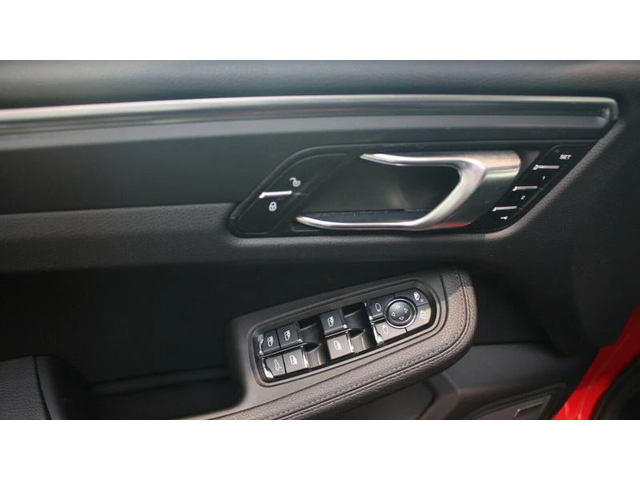 Porsche Macan - автомобили, коли, обяви за нови и употребявани 7