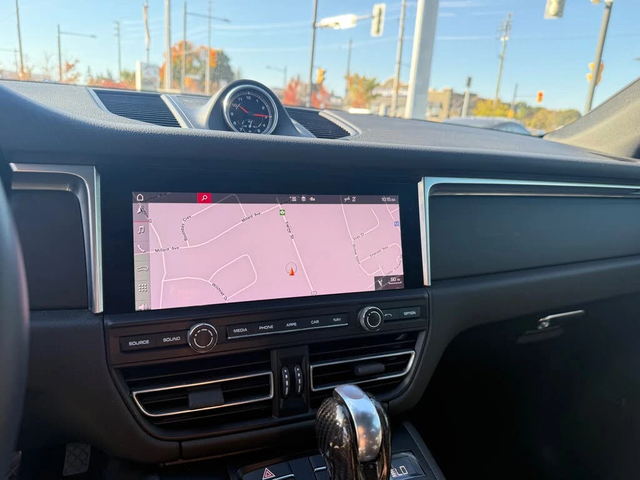 Porsche Macan 2020| MATRIX| BOSE| ОБДУХ| KEYLESS| PANO| CARFAX - автомобили, коли, обяви за нови и употребявани 8