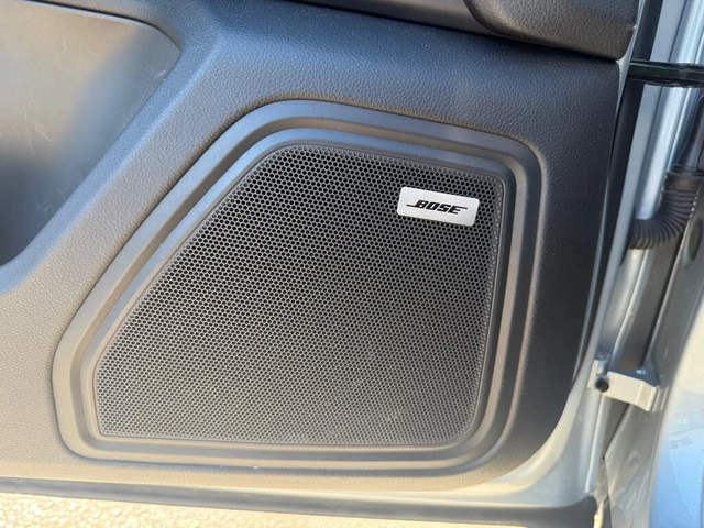 Porsche Macan 2020| MATRIX| BOSE| ОБДУХ| KEYLESS| PANO| CARFAX - автомобили, коли, обяви за нови и употребявани 9