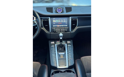 Porsche Macan GTS| DISTRONIK| ВЪЗДУХ| PANO| MATRIX| BOSE - автомобили, коли, обяви за нови и употребявани 9