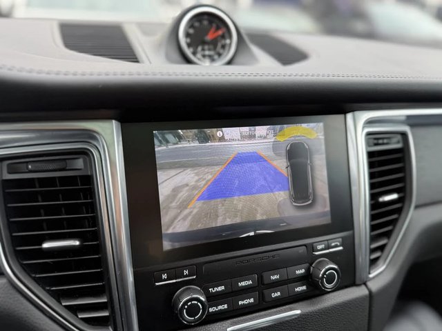 Porsche Macan GTS* 2017* MATRIX* BOSE* LANE ASSIST* PANO* KEYLES - автомобили, коли, обяви за нови и употребявани 11