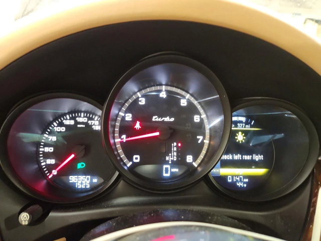 Porsche Macan * TURBO* КОЖА* ПОДГРЕВ* TOP* КРАЙНА ЦЕНА* - автомобили, коли, обяви за нови и употребявани 8