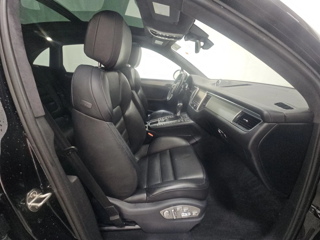 Porsche Macan TURBO* PDK* ПОДГРЕВ* ОБДУХВАНЕ* ДИСТРОНИК* КАМЕРА* - автомобили, коли, обяви за нови и употребявани 11