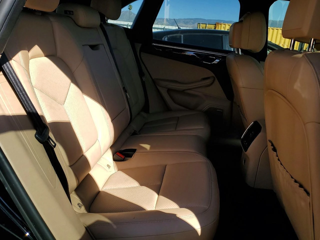 Porsche Macan * KEYLESS* КОЖА* ПОДГРЕВ* КАМЕРА* 4X4* - автомобили, коли, обяви за нови и употребявани 10