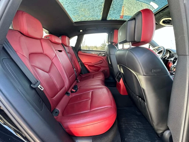 Porsche Macan S * 4x4 * АвтоКредит* (ЦЕНА ДО БГ) - автомобили, коли, обяви за нови и употребявани 15