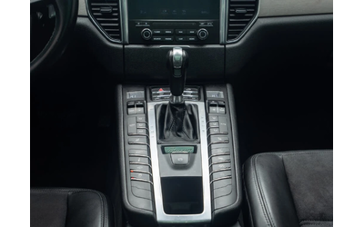 Porsche Macan * АвтоКредит * (ЦЕНА ДО БГ) - автомобили, коли, обяви за нови и употребявани 15