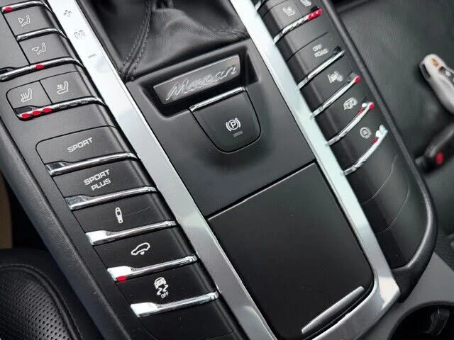 Porsche Macan Turbo* АвтоКредит * (ЦЕНА ДО БГ) - автомобили, коли, обяви за нови и употребявани 13