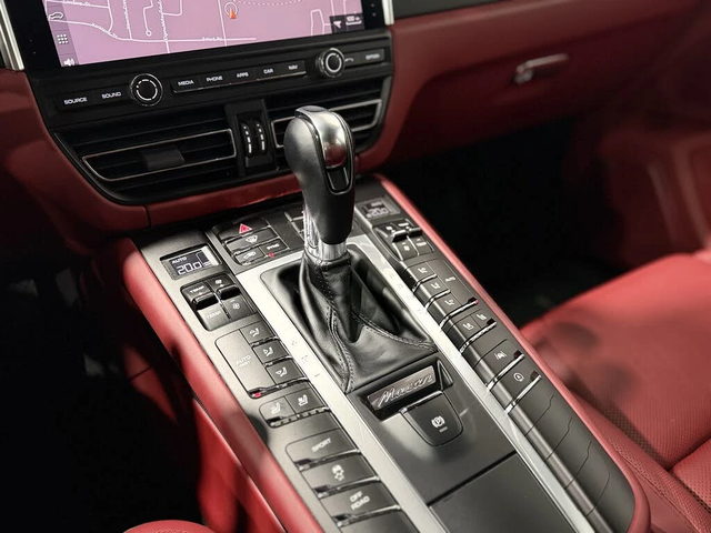 Porsche Macan AWD* АвтоКредит* (ЦЕНА ДО БГ) - автомобили, коли, обяви за нови и употребявани 10