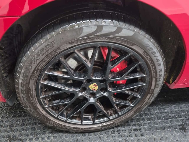 Porsche Macan GTS * 360 КАМЕРА* ПАНОРАМА* ПОДГРЕВИ* - автомобили, коли, обяви за нови и употребявани 5