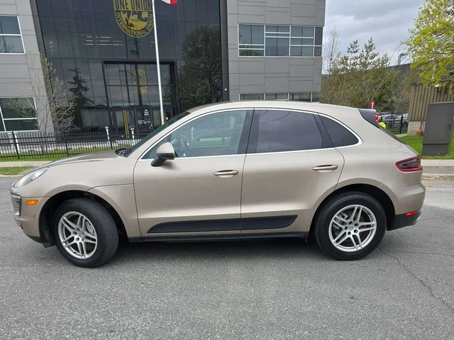 Porsche Macan | S | premium package | CARFAX - автомобили, коли, обяви за нови и употребявани 1