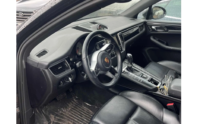 porsche-macan - 4