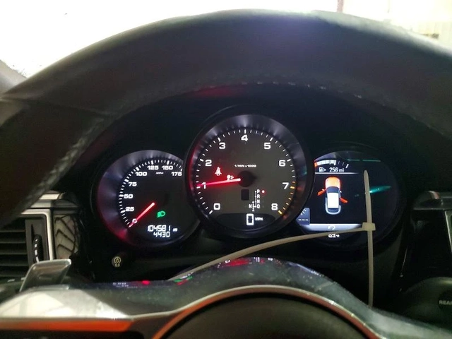 Porsche Macan S| DISTRONIC| ПАНО| BOSE| КАМЕРА - автомобили, коли, обяви за нови и употребявани 8