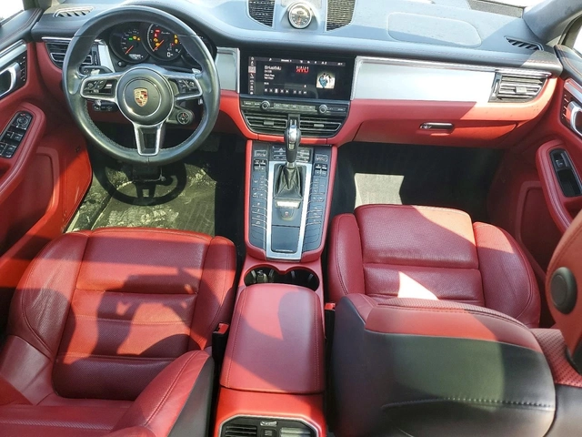 Porsche Macan TURBO AWD - автомобили, коли, обяви за нови и употребявани 7
