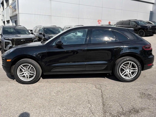 Porsche Macan AWD/Keyless/Lane assist/Bose/Pano - автомобили, коли, обяви за нови и употребявани 3