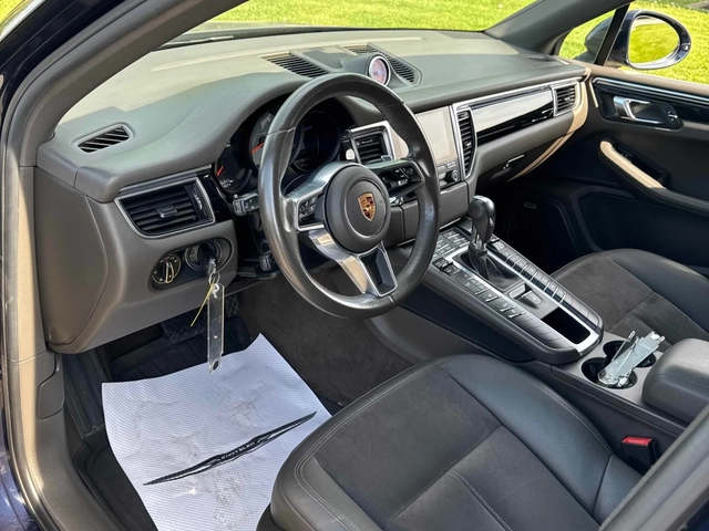 Porsche Macan S / CARFAX - автомобили, коли, обяви за нови и употребявани 5