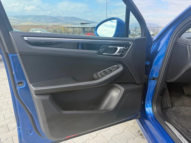 Porsche Macan 3.0 i - автомобили, коли, обяви за нови и употребявани 16