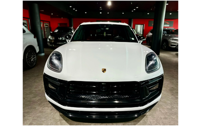 porsche-macan - 1