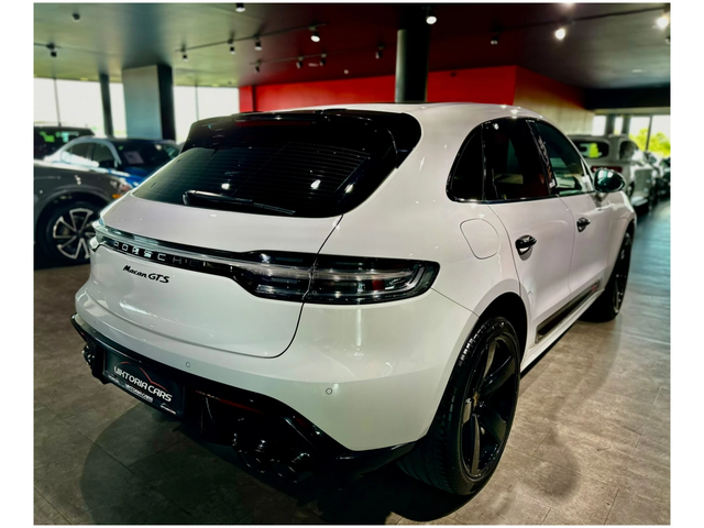 Porsche Macan Porsche Macan  - автомобили, коли, обяви за нови и употребявани 21
