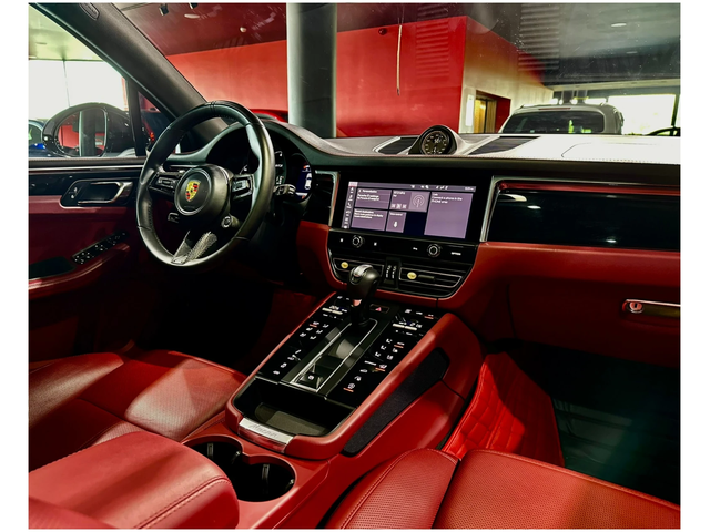 Porsche Macan Porsche Macan  - автомобили, коли, обяви за нови и употребявани 26