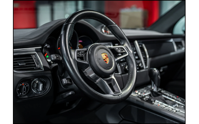 Porsche Macan Porsche Macan  - автомобили, коли, обяви за нови и употребявани 27