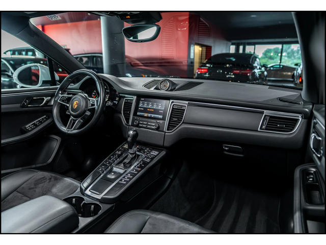 Porsche Macan Porsche Macan  - автомобили, коли, обяви за нови и употребявани 33