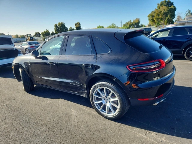 Porsche Macan S 3.0 - автомобили, коли, обяви за нови и употребявани 2