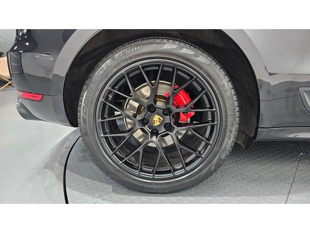 Porsche Macan GTS* КОЖА* ОБДУХВ* ПАНО* 360 - автомобили, коли, обяви за нови и употребявани 4