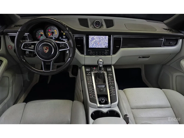 Porsche Macan GTS* ОБДУХ* DISTR* 360* ВЪЗДУШНО ОКАЧВАНЕ - автомобили, коли, обяви за нови и употребявани 5