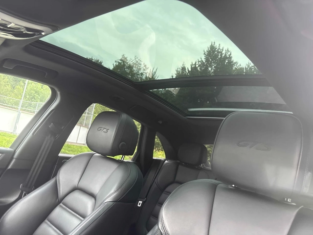 Porsche Macan GTS 3.0 V6 | PASM | Sport Exhaust | BOSE | Panoram - автомобили, коли, обяви за нови и употребявани 10