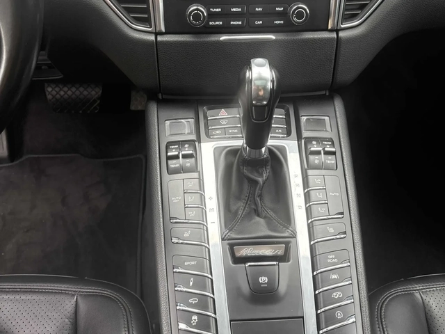 Porsche Macan GTS 3.0 V6 | PASM | Sport Exhaust | BOSE | Panoram - автомобили, коли, обяви за нови и употребявани 7