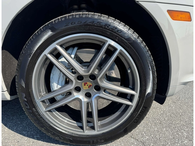 Porsche Macan Turbo - автомобили, коли, обяви за нови и употребявани 10
