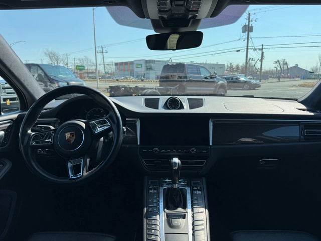 Porsche Macan Turbo - автомобили, коли, обяви за нови и употребявани 6