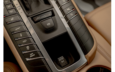 Porsche Macan S/Подгрев/Камера/Sport Design/Memory packet/ - автомобили, коли, обяви за нови и употребявани 10